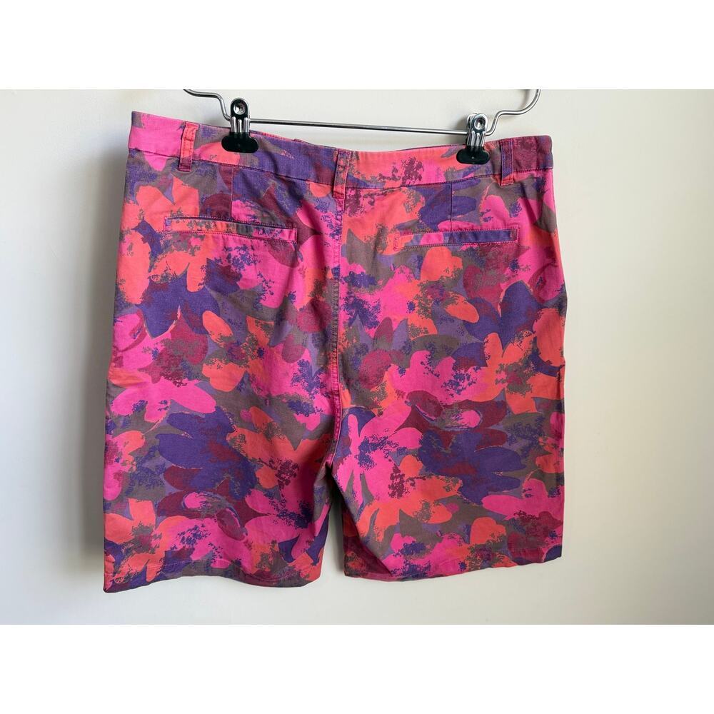 Sundance Floral Print High Rise Bermuda Shorts Pink Multi Women's Size 16 NWT - Picture 3 of 7